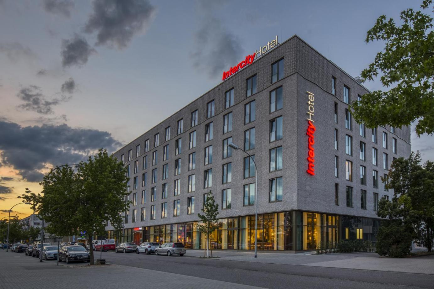 Intercityhotel Saarbrücken Exterior foto